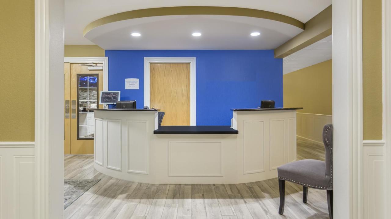 Silverstone Inn & Suites Spokane Valley Exterior photo